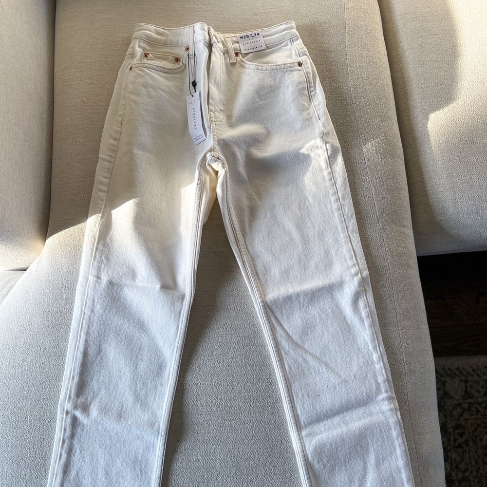 NWT $75 TOPSHOP White Straight Jeans - High Waisted Straight Leg, Sz 28 / 6
